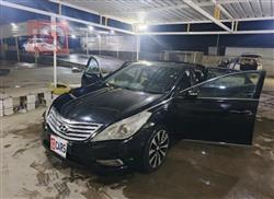 هيونداي أزيرا